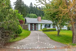 3183 Hawks Prairie Rd, Oak Harbor, WA 98277 - Photo 1