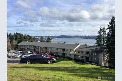 1700 W Sunn Fjord Lane #L101, Bremerton, WA 98312 - Photo 1