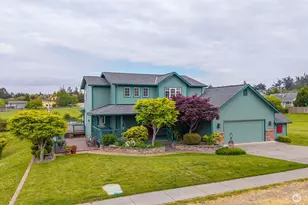 701 NW Krueger St, Coupeville, WA 98239 - Photo 1