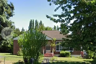 15510 Meridian Ave N, Shoreline, WA 98133 - Photo 1