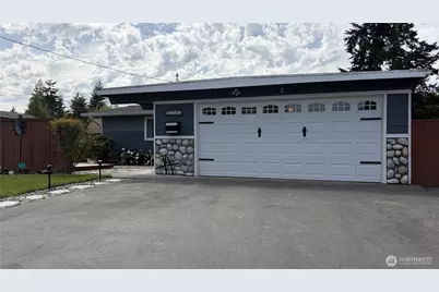 21404 W 54th Place W, Mountlake Terrace, WA 98043 - Photo 1