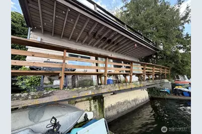 9832 Rainier Avenue S, Seattle, WA 98118 - Photo 1