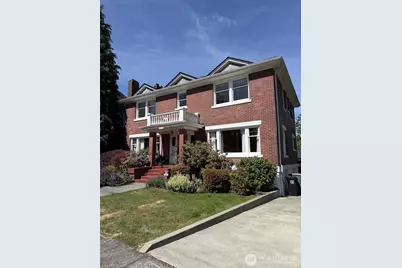 2615 Mount St Helens Place S, Seattle, WA 98144 - Photo 1