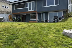 3024 SW 300th Pl, Federal Way, WA 98023 - Photo 1