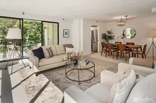 1120 Spring St, Seattle, WA 98104 - Photo 1