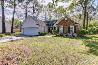 215 Pembroke Dr N, Goose Creek, SC 29445 - MLS 22026918 - Coldwell Banker