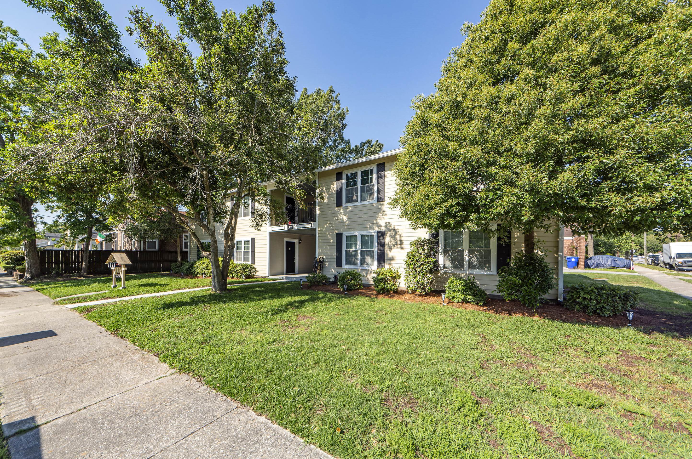 109 Darlington Ave, Charleston SC  29403-3439 exterior