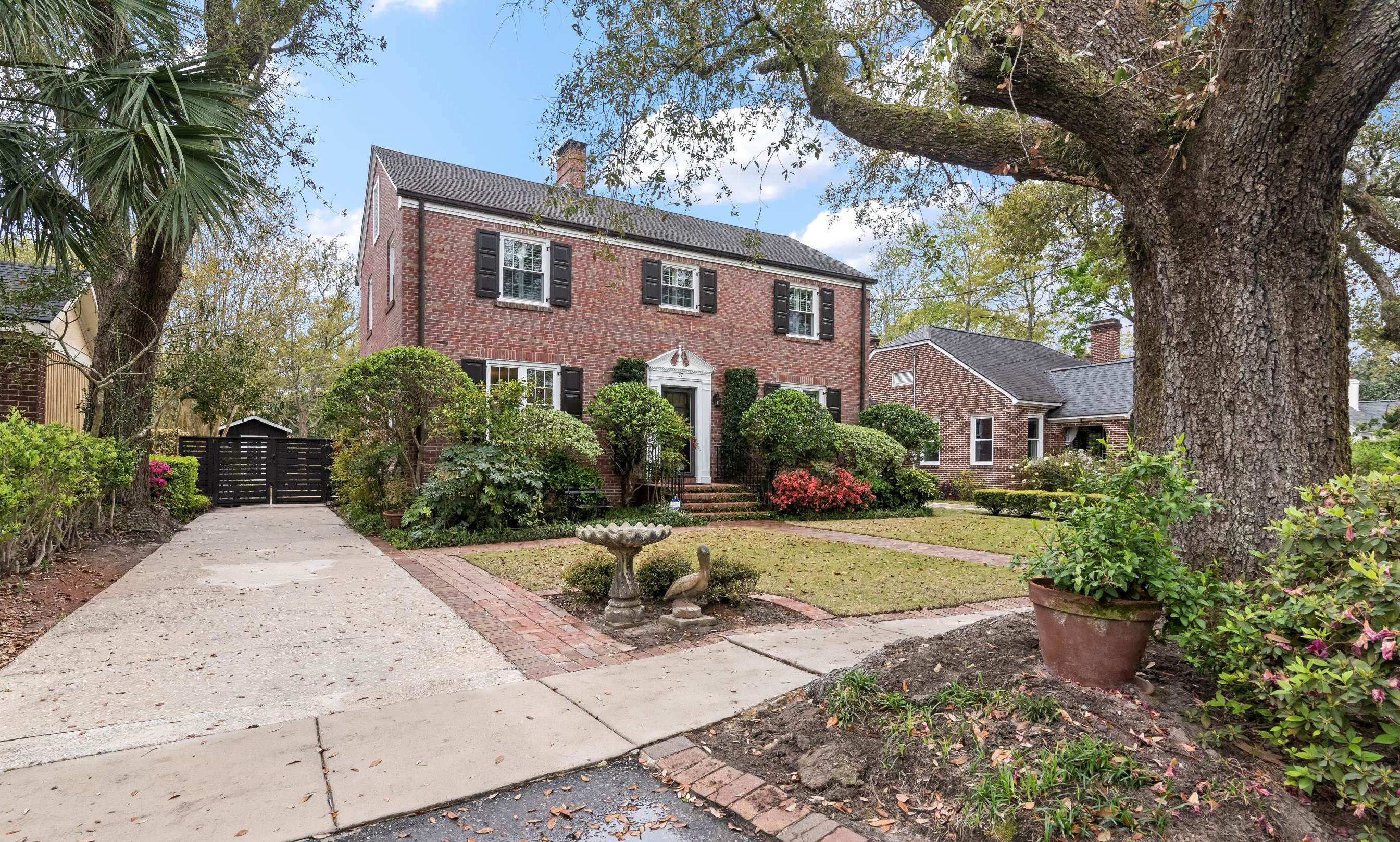 37 Beverly Rd, Charleston, SC 29407-7421