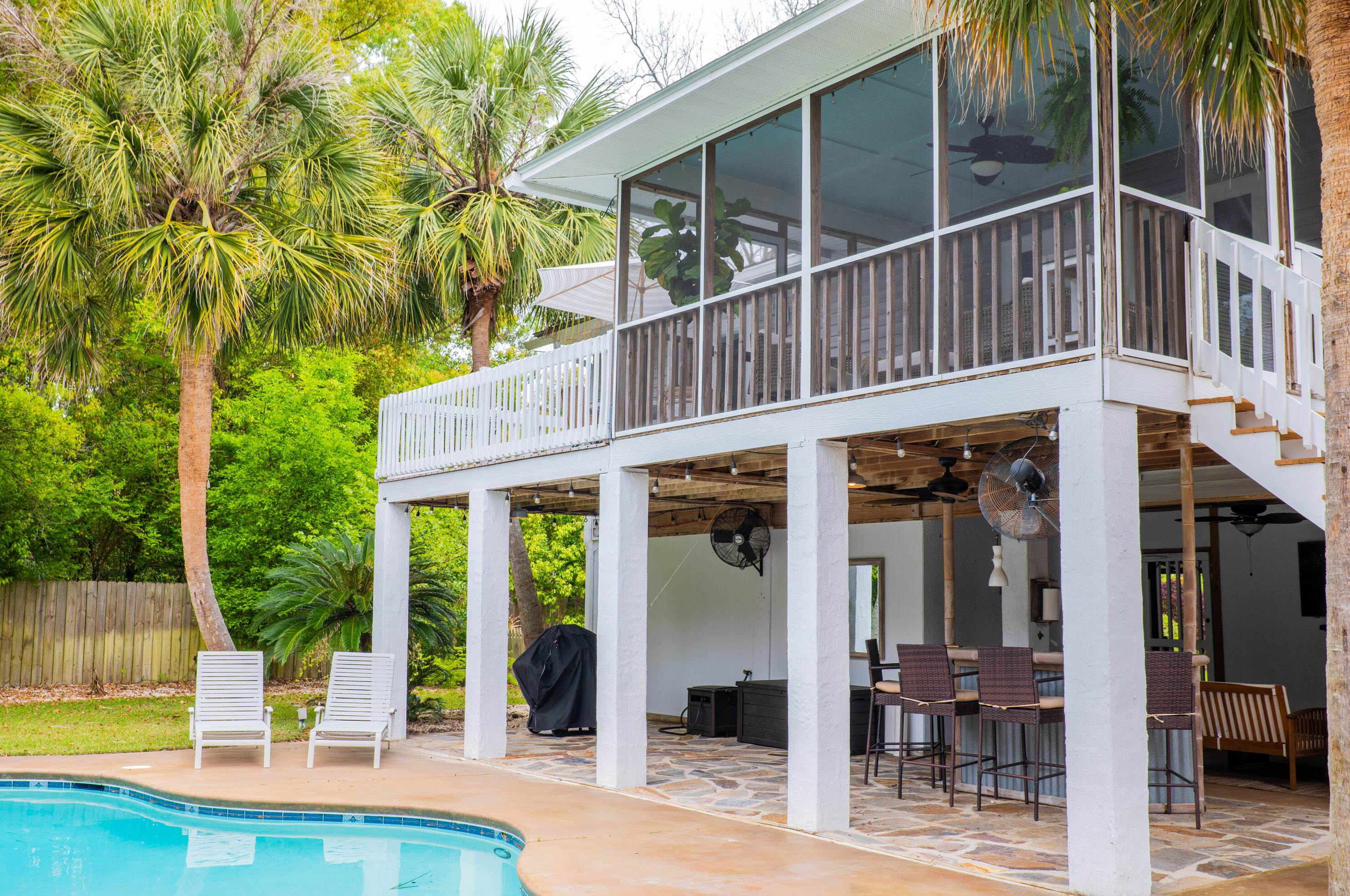221 Mill Creek Dr, Charleston SC  29407 exterior