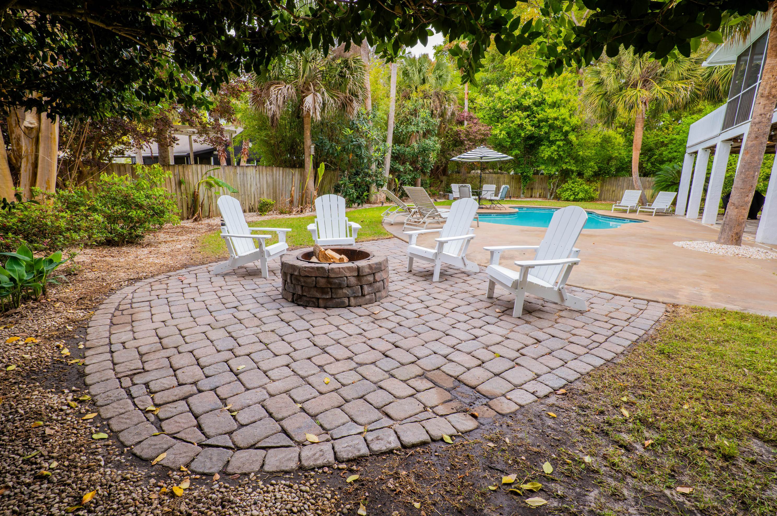 221 Mill Creek Dr, Charleston SC  29407 exterior