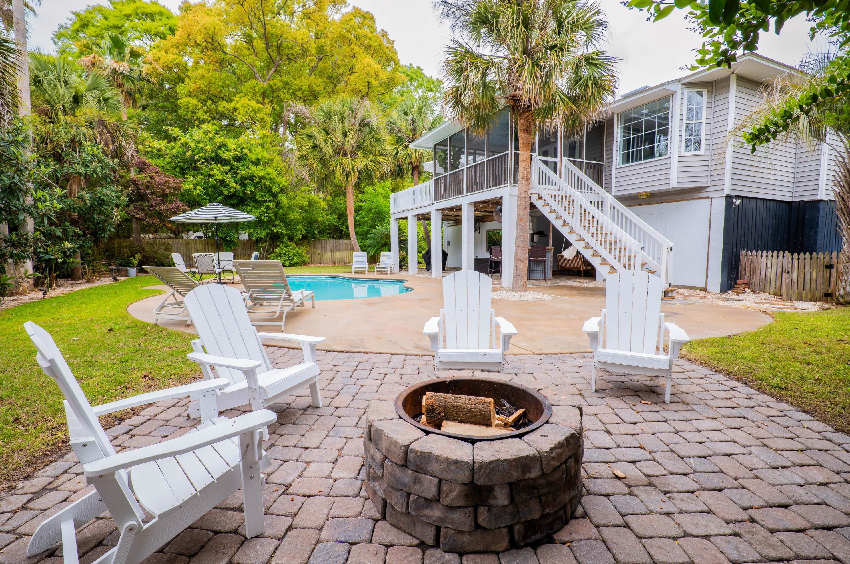 221 Mill Creek Dr, Charleston SC  29407 exterior