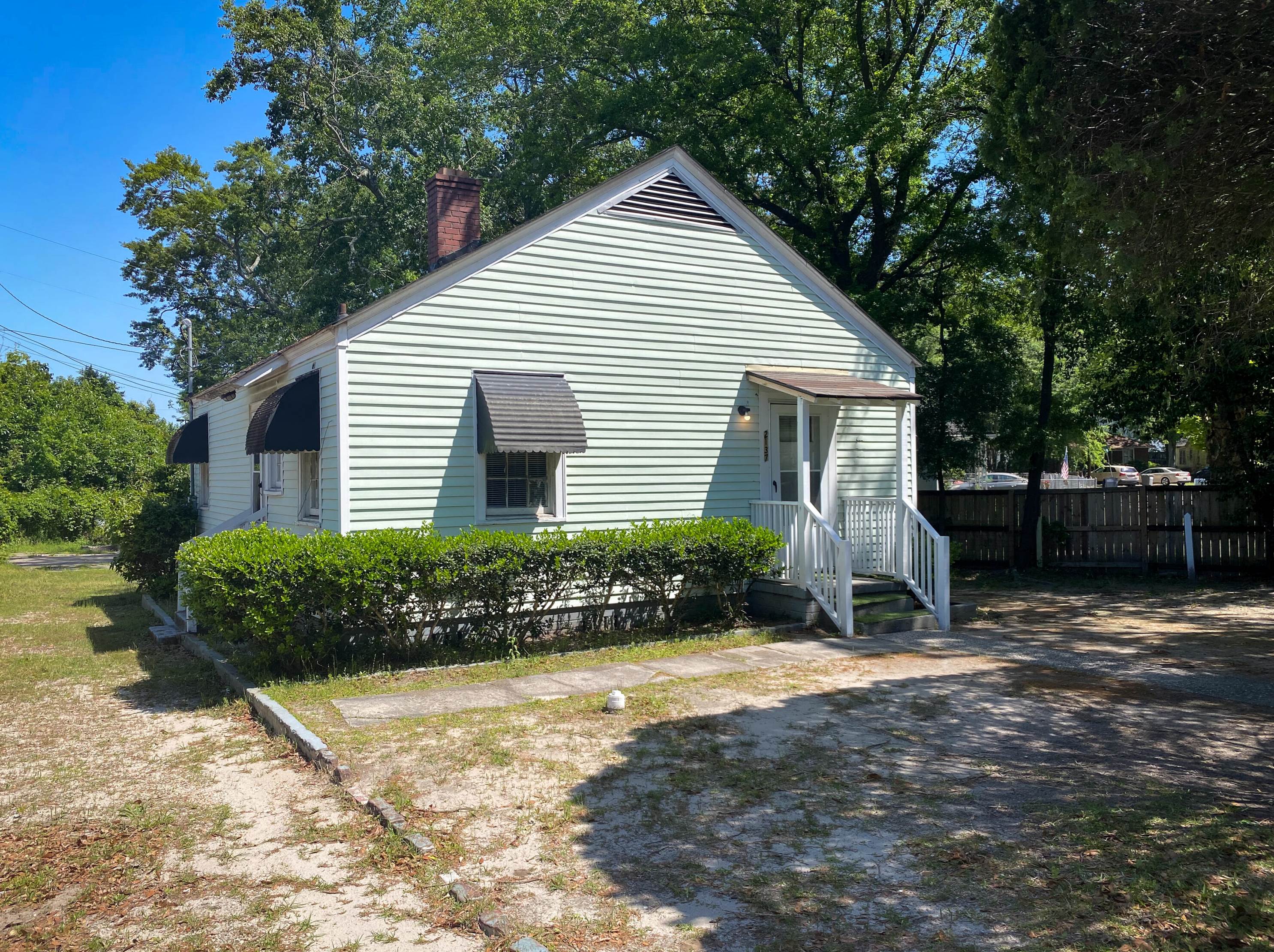 2137 Thornlee Dr, Charleston, SC 29405-7044