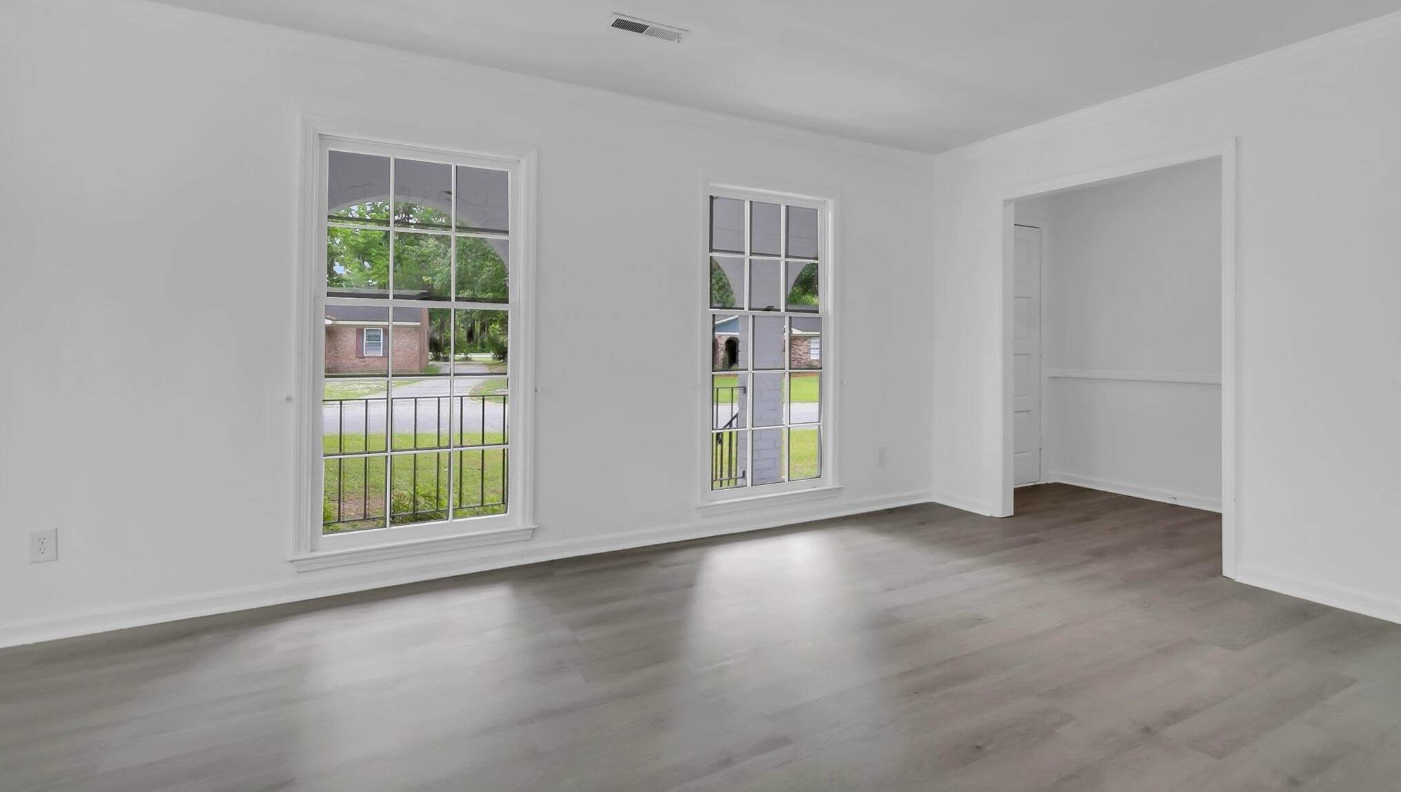 4317 Cheviot Dr, Charleston SC  29418-5204 exterior