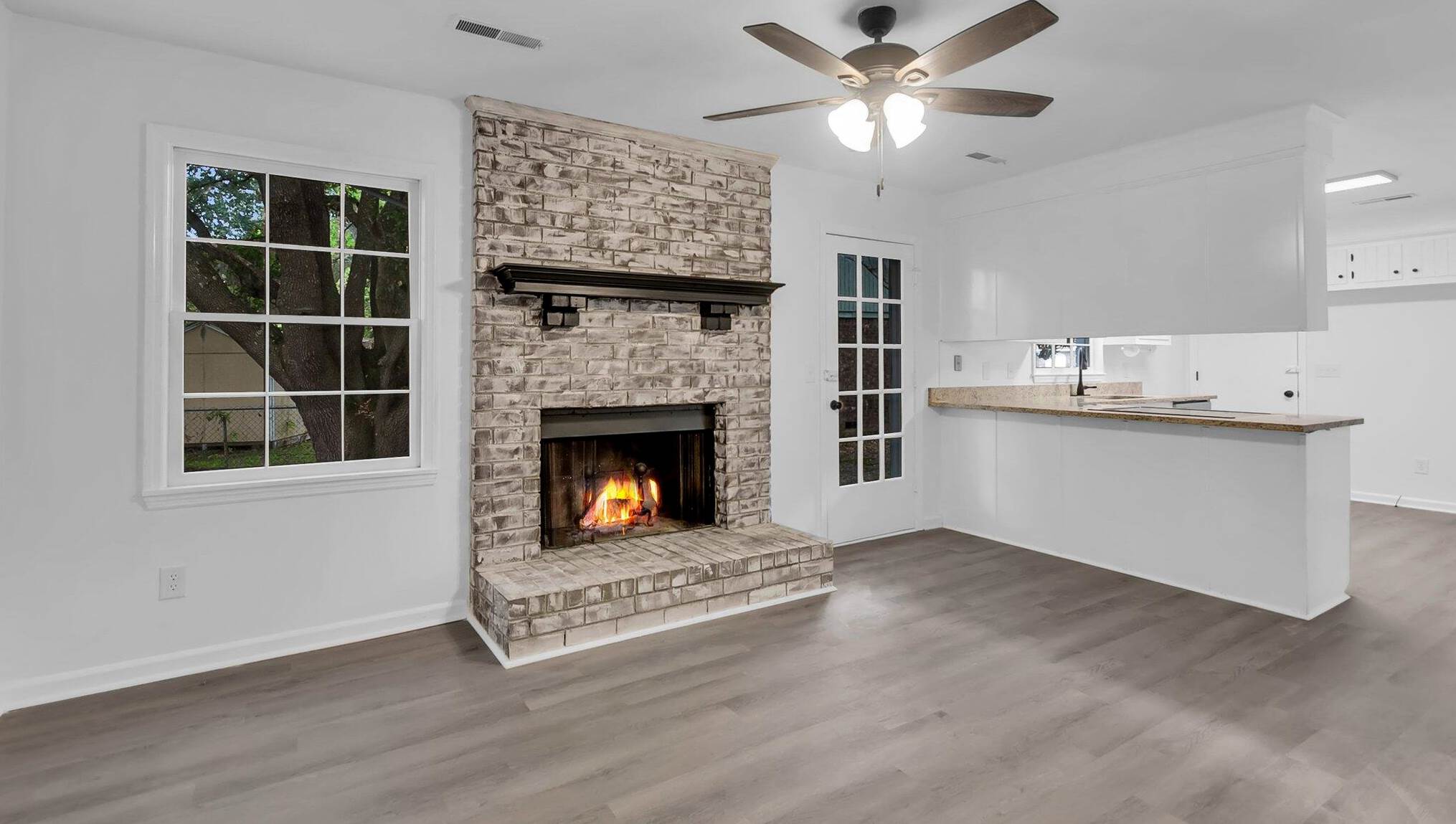 4317 Cheviot Dr, Charleston SC  29418-5204 exterior