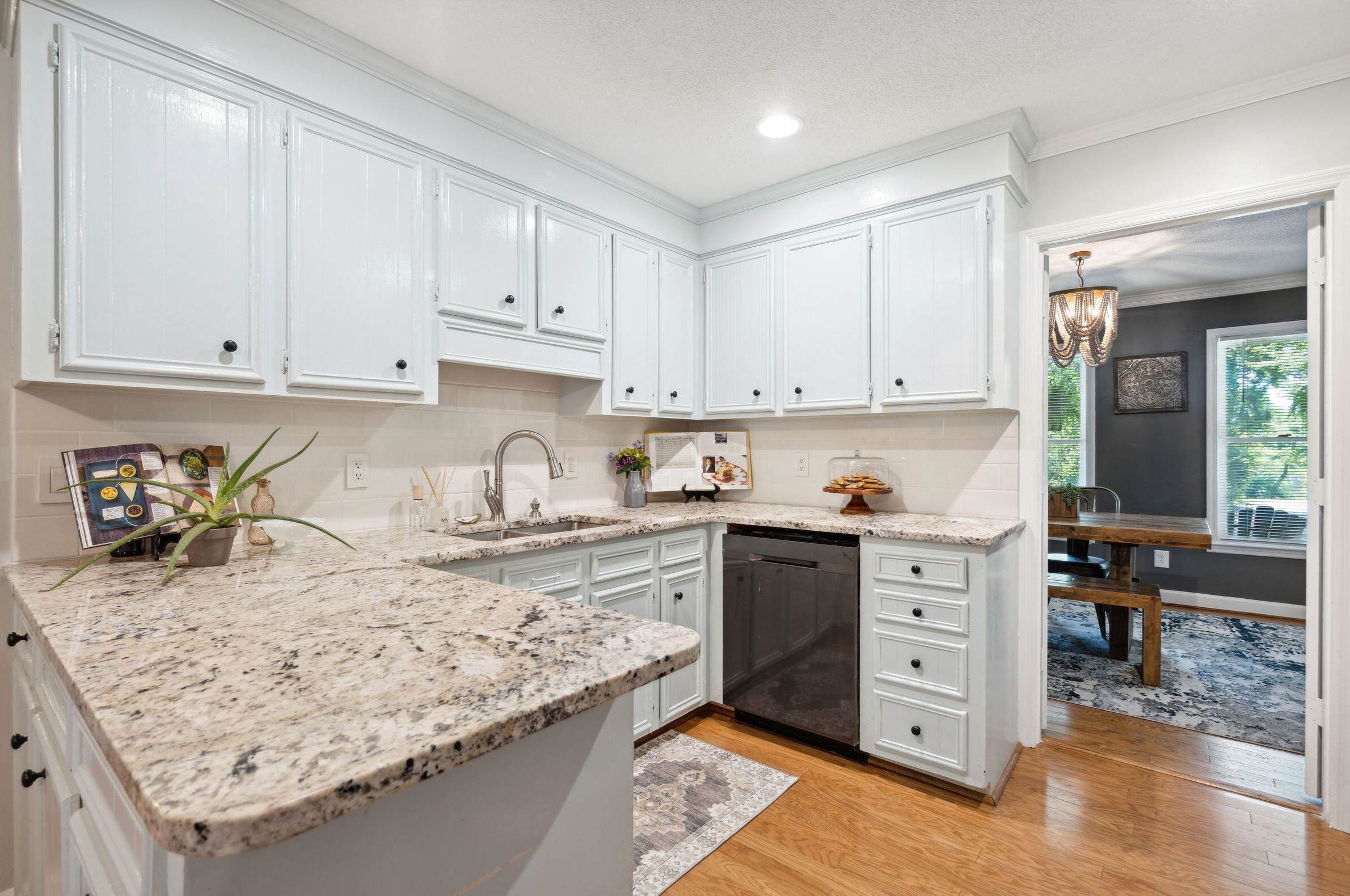 16 Arabian Dr, Charleston SC  29407-9678 exterior