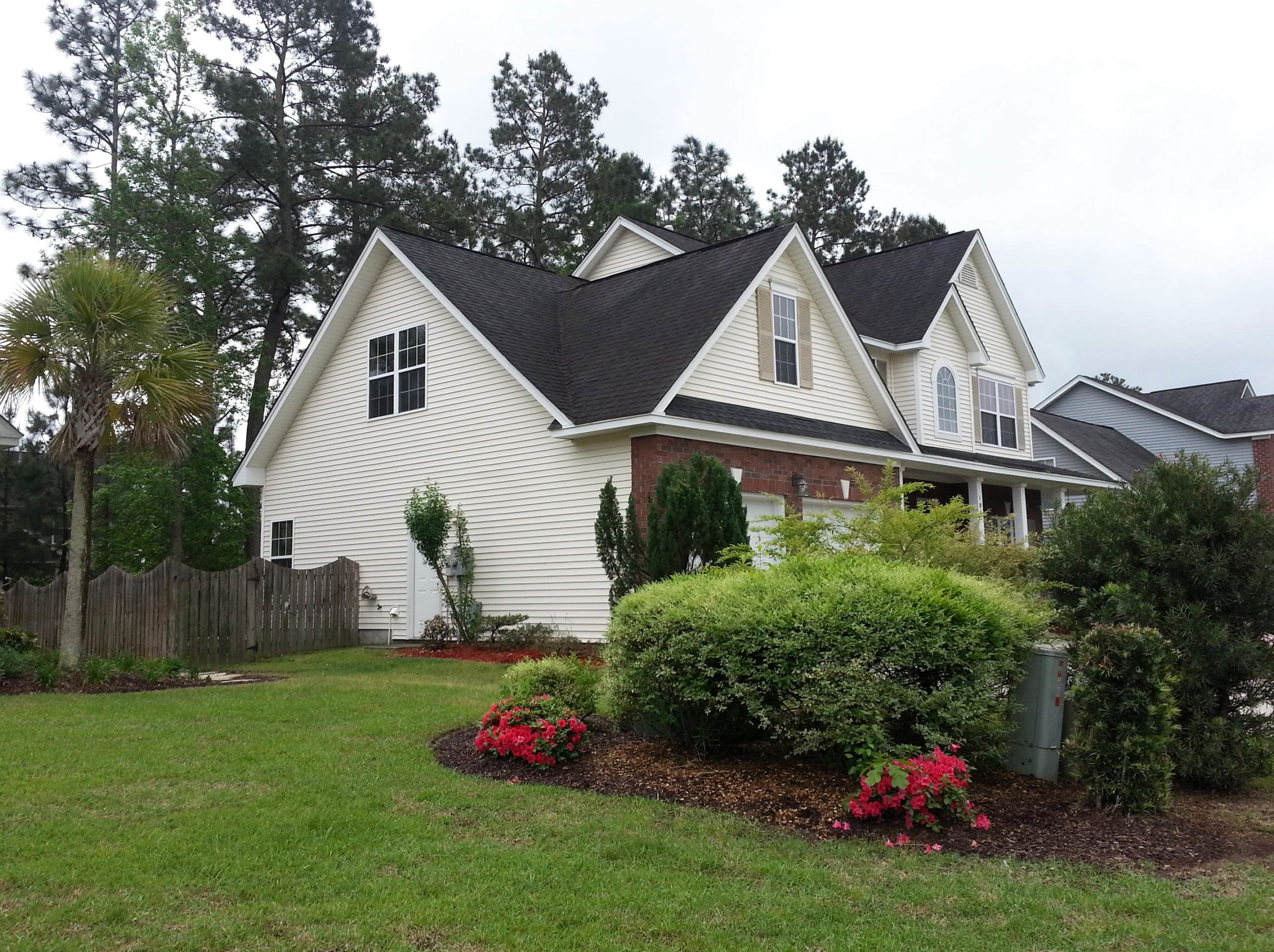 106 Horse Shoe Bay Ct, Summerville, SC 29483