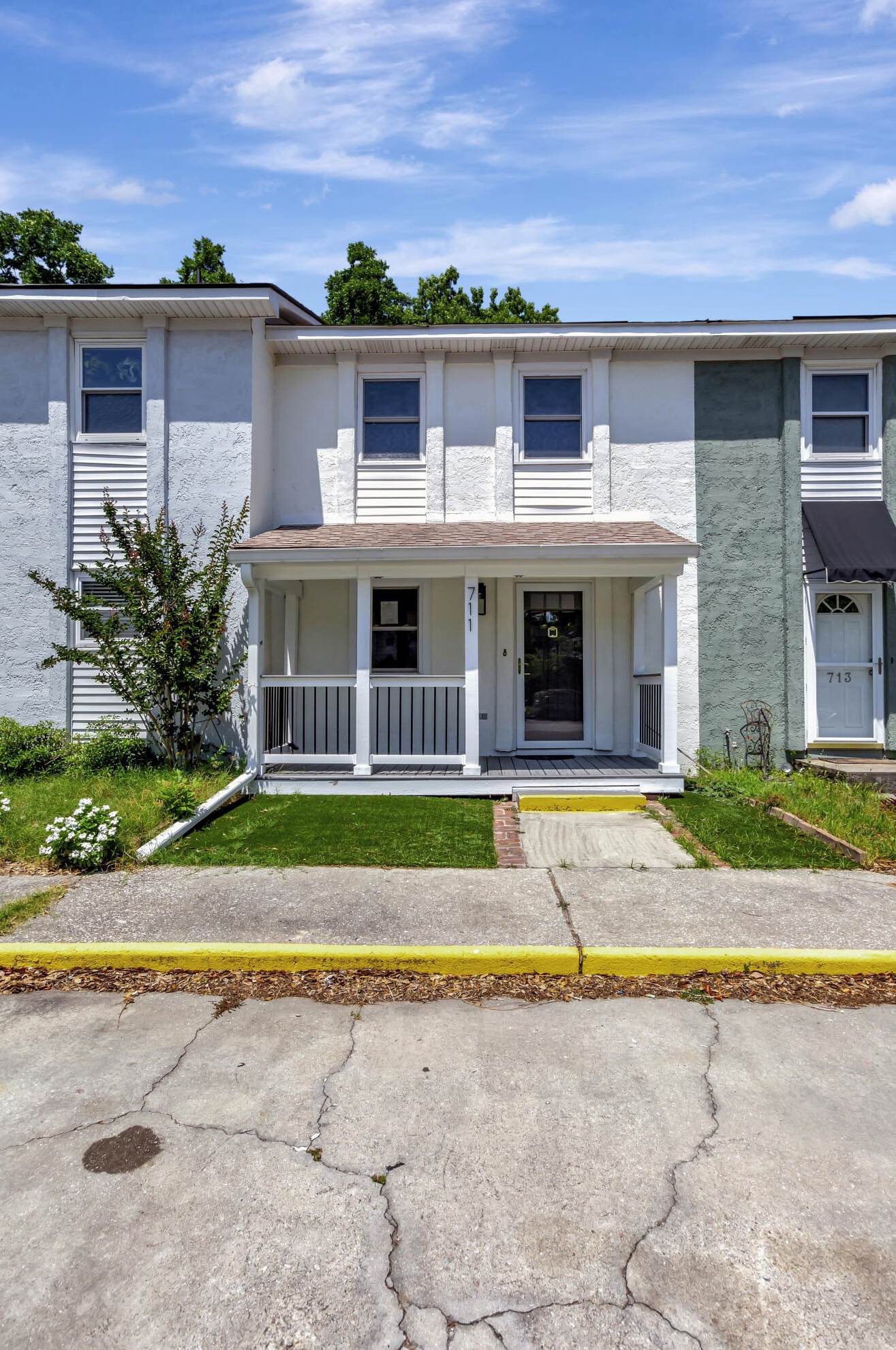 711 Davenport Dr, Mount Pleasant, SC 29464