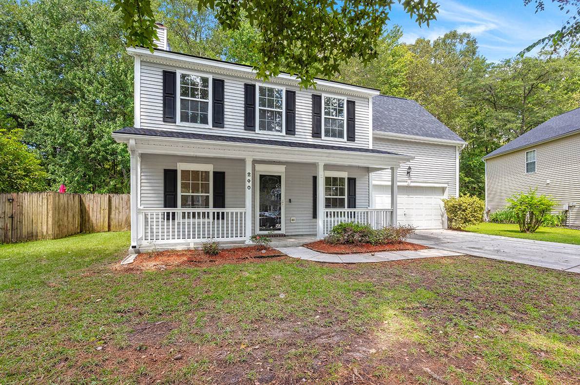 240 Eagle Ridge Rd, Summerville, SC 29485