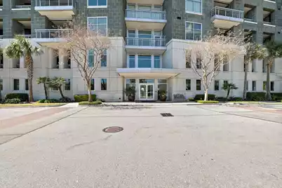 252 Cooper River Drive, Mount Pleasant, SC 29464 - Photo 2