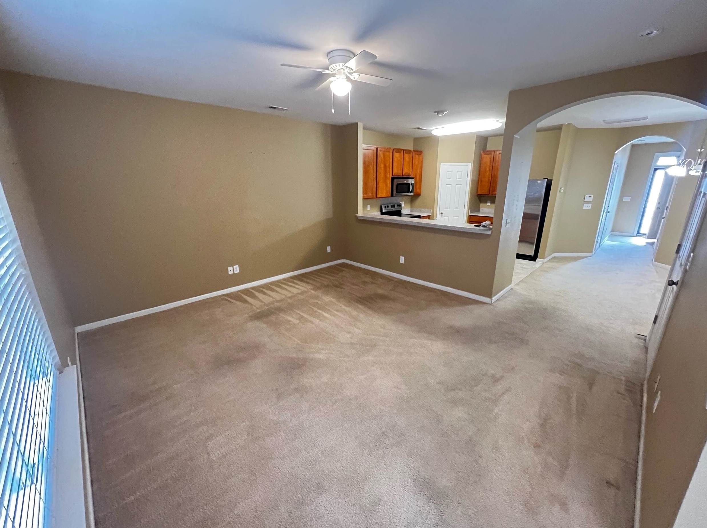 226 Lamplighter Ln S, Summerville, SC 29486