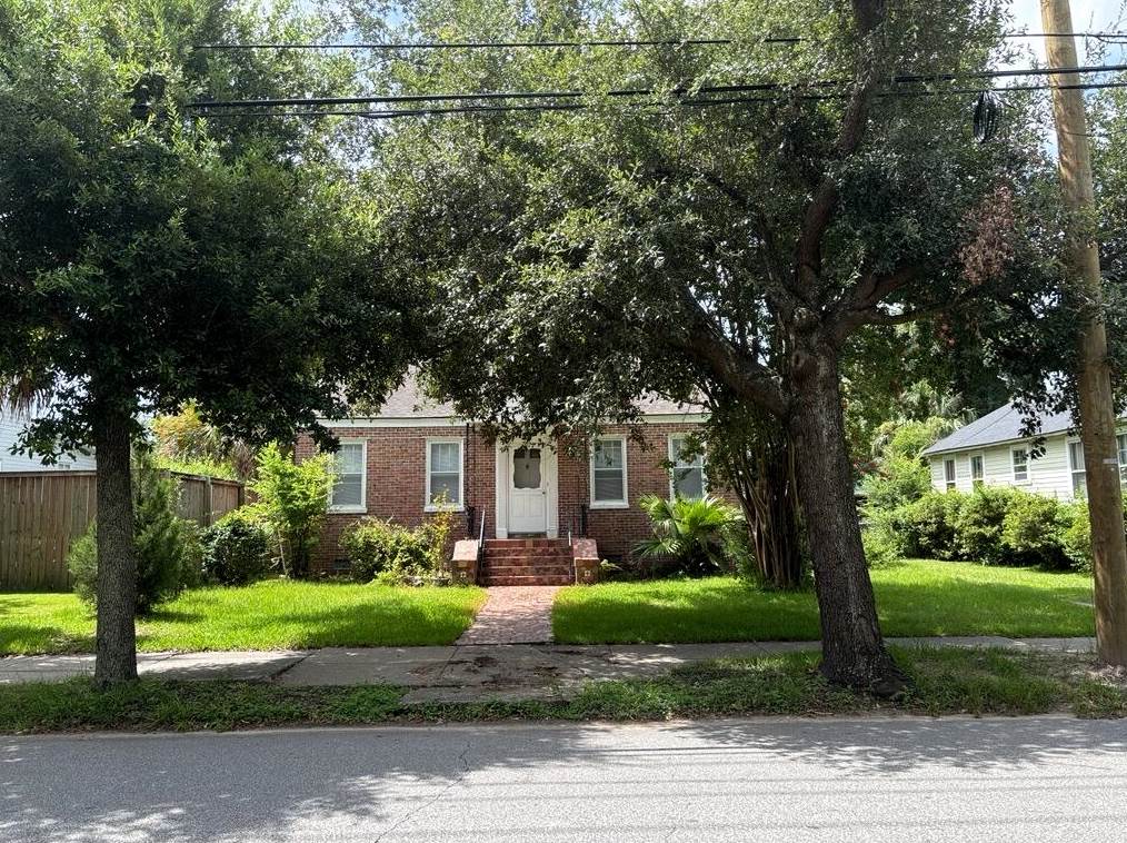 157 Grove St, Charleston SC  29403-3634 exterior