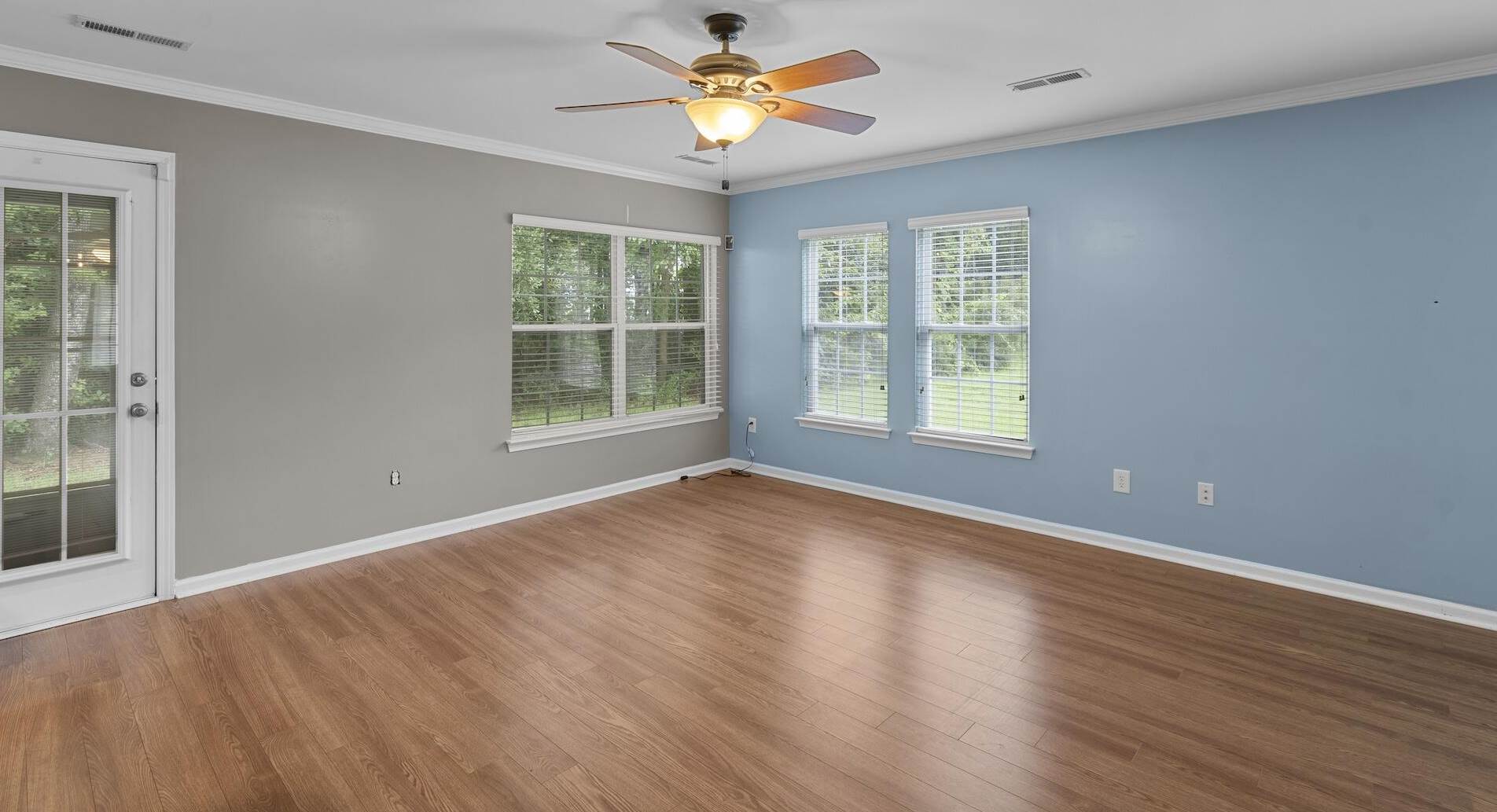 201 Jackson St, Charleston SC 29445-4701 exterior