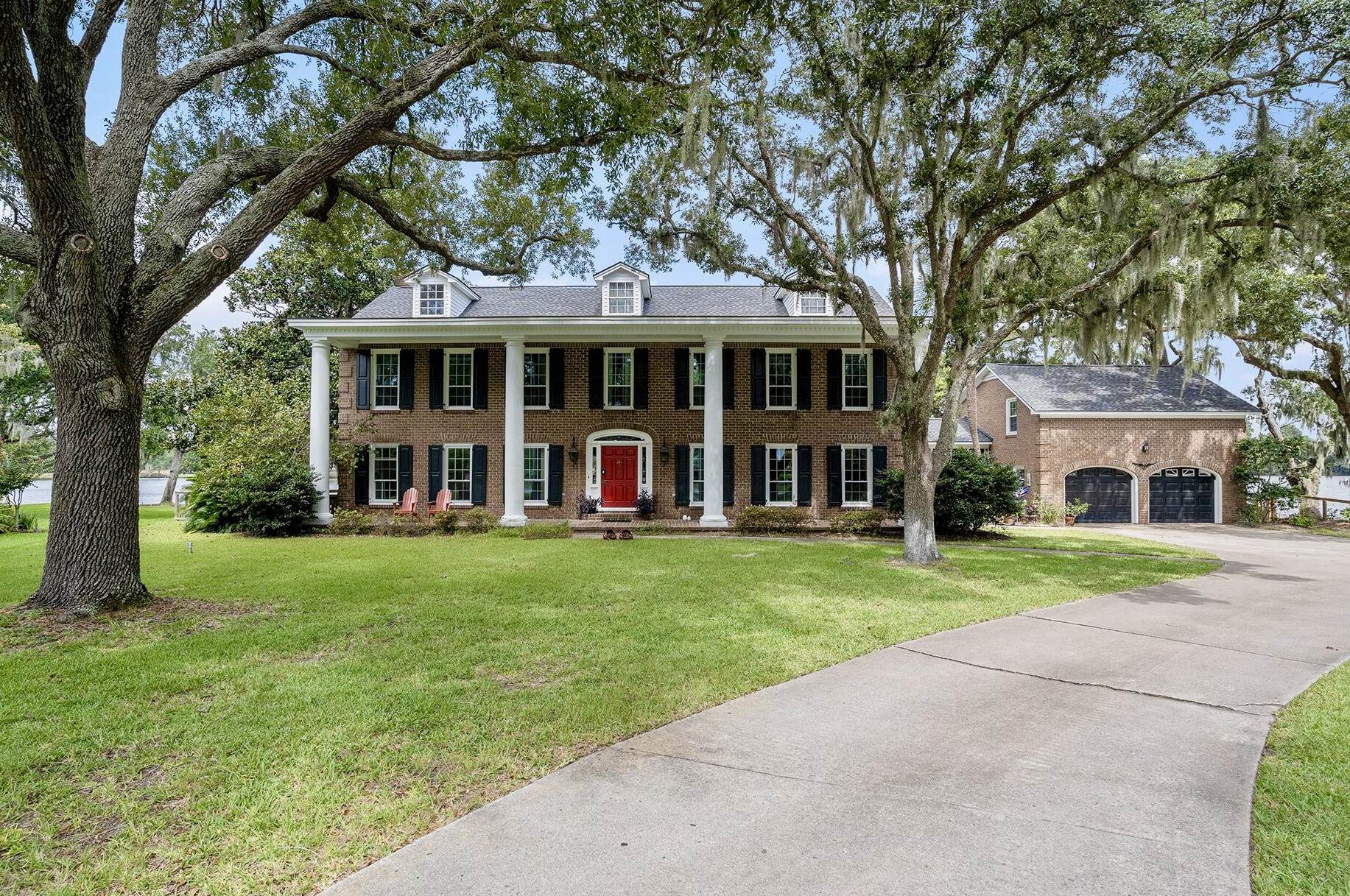 670 Libbys Point, Mount Pleasant, SC 29464