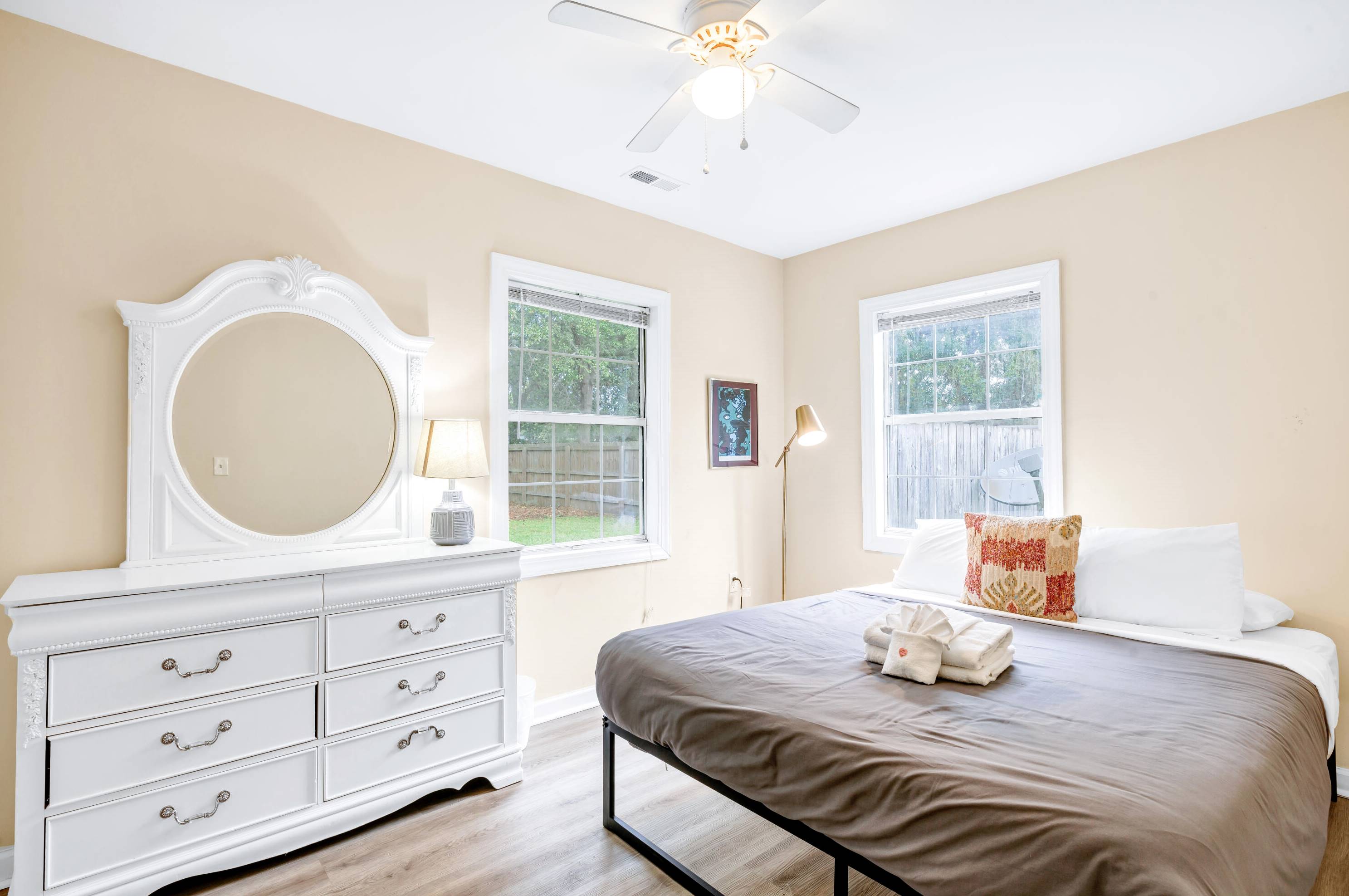 1208 Jones St, Charleston SC 29410-2728 exterior