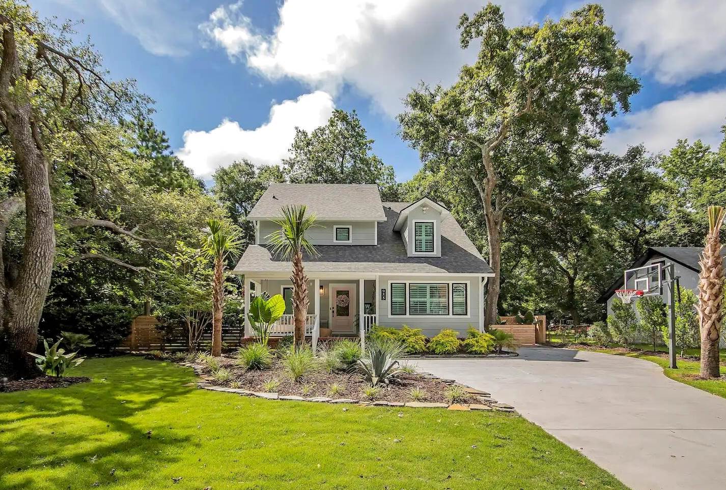 955 Night Heron Dr, Mount Pleasant, SC 29464