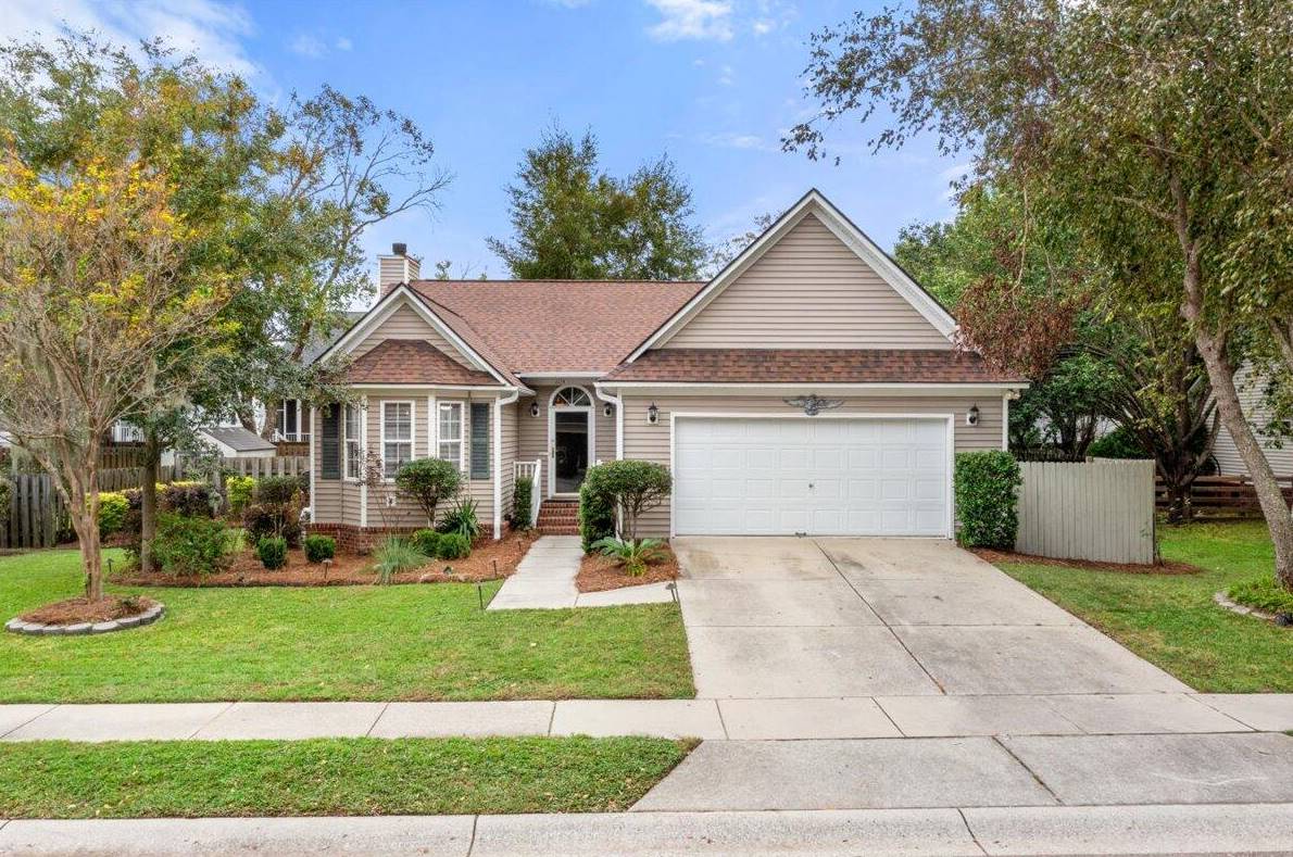 1114 Wayfarer Ln, Charleston, SC 29412-8421
