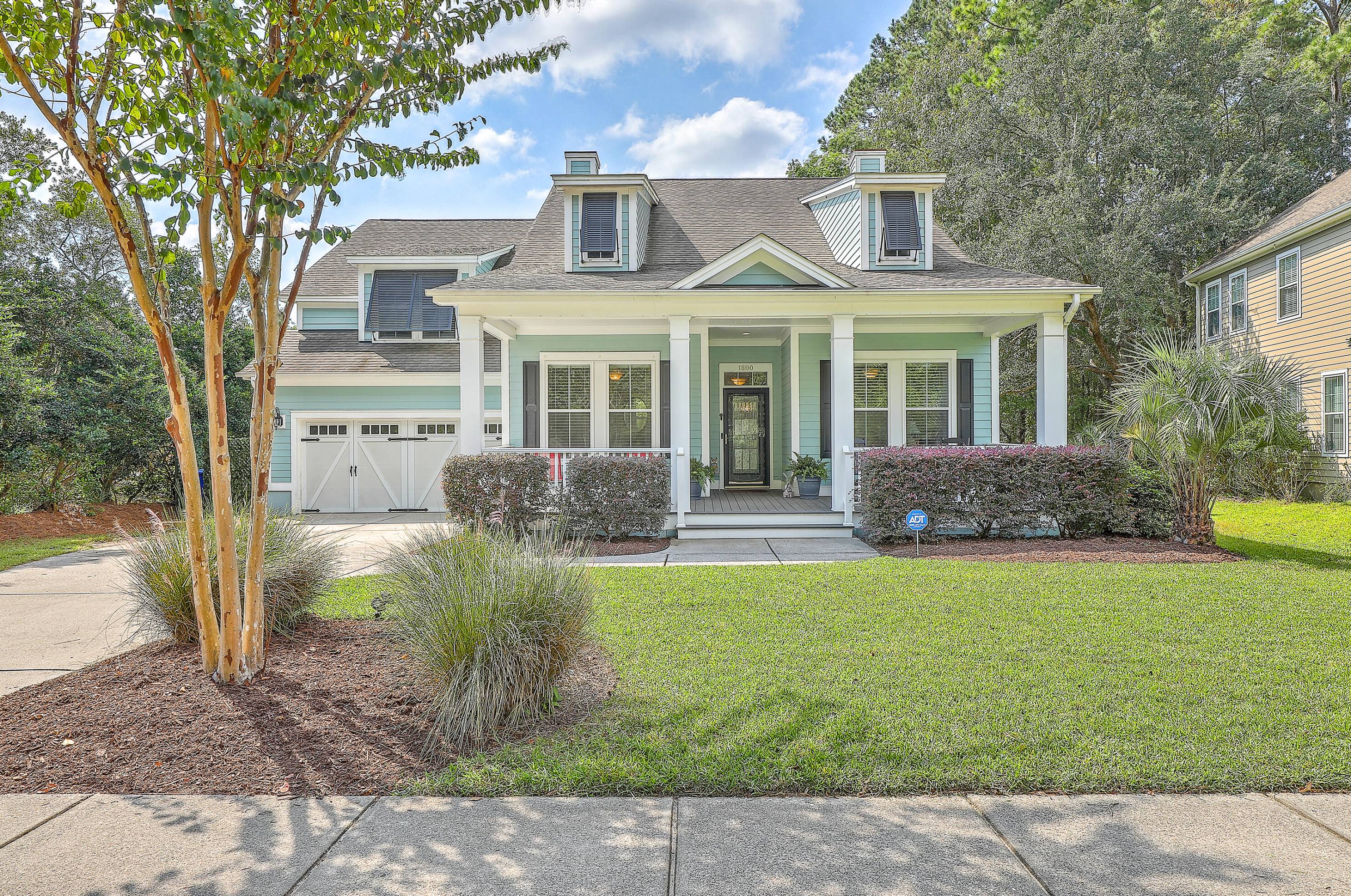 1800 Hall Point Rd, Mount Pleasant, SC 29466