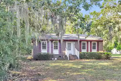 1203 Happyland Boulevard, Mount Pleasant, SC 29466 - Photo 1