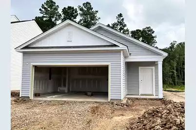 218 Phoenix Dr, Summerville, SC 29486 - Photo 1