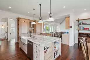 8 Seagrass Ln, Isle Of Palms, SC 29451 - Photo 14