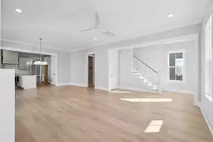 744 Blueway Ave, Summerville, SC 29486 - Photo 6