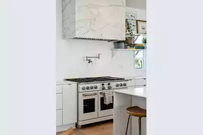 1579 Ashley Avenue E, Folly Beach, SC 29439 - Photo 18