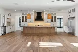 3917 Delinger Dr, Mount Pleasant, SC 29466 - Photo 10