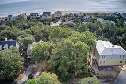 615 Beach Court W, Folly Beach, SC 29439 - Photo 16