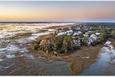 4875 Sound View Drive, Mount Pleasant, SC 29466 - Photo 2