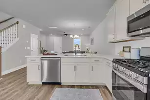 221 Abercom Pl Dr, Moncks Corner, SC 29461 - Photo 8