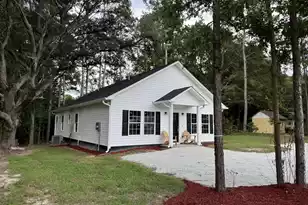 522 Miracle Dr, Eutawville, SC 29048 - Photo 2