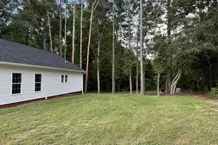 522 Miracle Dr, Eutawville, SC 29048 - Photo 6