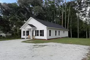 522 Miracle Dr, Eutawville, SC 29048 - Photo 4