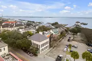 90 Bay Street E, Charleston, SC 29401 - Photo 2