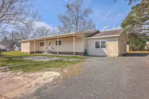 106 Mayrant St, Summerville, SC 29483 - Photo 30