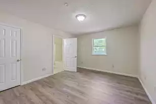 106 Mayrant St, Summerville, SC 29483 - Photo 18