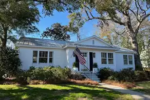 682 McCants Dr Dr, Mount Pleasant, SC 29464 - Photo 1