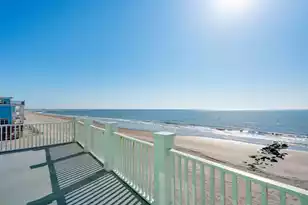 1699 Ashley Ave E, Folly Beach, SC 29439 - Photo 38