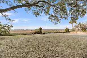 702 Erie Ave E, Folly Beach, SC 29439 - Photo 8