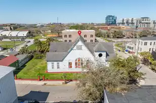 52 Cooper St, Charleston, SC 29403 - Photo 30